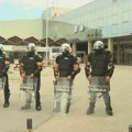 (BLOG) Ispiti na Novosadskom sajmu uz policiju, studenti VIŠER pozvali na "hitan skup"