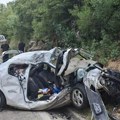 "Video sam telo pored smrskanog auta": Očevidac o stravičnoj nesreći u kojoj su poginule dve devojke iz Lazarevca
