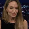 Zašto anđelina DžOLI "beži" iz holivuda? Zauvek odlazi iz Amerike, čak i luksuznu vilu prodaje