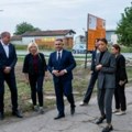 Prostor za otvaranje novih fabrika: Ministarka Mesarović obišla radove na izgradnji distributivne mreže u Industrijskoj zoni…