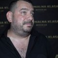 "Koji mentol": Peđu Medenicu brutalno isprozivali pred nastup! Pevač u šoku istrčao iz toaleta