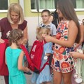 Prvi susret sa školom, učiteljicama i drugarima za 138 prvaka u Osnovnoj školi “Josif Kostić”