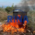 Бруталан вандализам у српском селу: Непознати појединац запалио пун контејнер смећа у Катићима код Ивањице, мештани не могу…