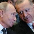 Nema čega nema, pa čak i ptičjeg mleka: Pogledajte šta se sve nalazi na trpezi koju je Putin spremio Erdoganu (foto)