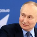 Putin u poseti Saudijskoj Arabiji i Ujedinjenim Arapskim Emiratima