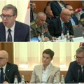 Završena vanredna sednica Vlade, predsednik Vučić podelio zadatke novim/starim ministrima: Pozicija našeg naroda sve teža…