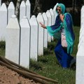 Амбасада САД: Стејт департмент имао увид, али не посредује у вези амандмана Црне Горе на Резолуцију о Сребреници