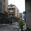 Blic saznaje! Evo u kakvom je stanju muškarac upucan na Novom Beogradu: Dejan (32) je pogođen u nogu pred ženom i detetom…