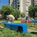 Kad nisu hteli nadležni, onda su građani zasukali rukave i uredili dečje igralište