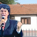 "Tri deteta je imao, a samo jedan čovek bio pored njega kad je umro" Ovo je kuća u kojoj je Nino Rešić proveo poslednje dane…