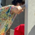 Godinama se nije pojavila u javnosti, ovo je jedina pevačica koja je došla na pomen Marini Tucaković
