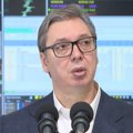 Vučić obilazi dispečerski centar EMS: Nakon obilaska sastanak sa rukovodstvom