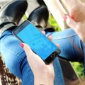 A svi su mislili da je po sredi zabava! Evo zašto tinejdžeri koriste mobilni telefon, razlog je uznemirujuć!