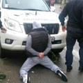 Драма у Нишу: Маскирани пљачкаш упада у кладионице, прети пиштољем и бежи са новцем, полиција га брзом акцијом ухапсила!