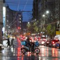 (Foto, video) U Beogradu već pljušti kiša, nek se spremi i ovaj deo Srbije! Stiže nagla promena vremena, temperatura naglo…