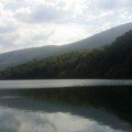 Divljansko jezero pleni svojom lepotom i netaknutom prirodom
