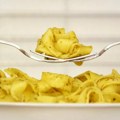 Što je nama sarma, to je italijanima ovaj specijalitet Originalni recept za Amatrikana pastu – ukusan obrok za 15 minuta