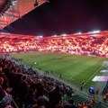 Pogledajte nestvarnu bakljadu o kojoj bruji fudbalska Evropa! Prizor koji oduzima dah - goreo je ceo stadion!