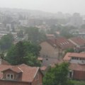 Beograd zahvatio ulujni vetar, lete šatori „Ćacilendom“ (VIDEO)