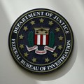 Zamenik direktora FBI Den Bonđino razmatra ostavku zbog sukoba oko Epstinovih dosijea