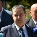 Dačić: Pištolj na protestu potegao zastavnik vojske, a ne pristalica SNS
