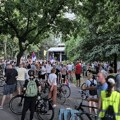 Одржан скуп подршке Богдану Јовичићу испред суда у Новом Саду