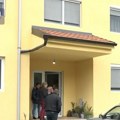 U Leposaviću priveden Srbin čiji stan traži Albanac: Porodici dato 10 dana za iseljenje (video)