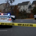 Drama na ulicama Edinburga: Muškarac sa noževima šeta gradom, sumnja se na više izbodenih lica FOTO/VIDEO