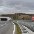 Radovi na auto-putu Takovo–Preljina, zatvorena zaustavna traka ka Čačku