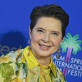 Изабела Роселини одрасла је уз филмске великане, а постала уметница по сопственим правилима