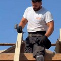 Radoslav Adamović iz Kragujevca napustio programerski posao i vratio se građevini: „Drvo je najlepši materijal“