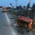 Poginuo traktorista Tragedija kod Uba, traktor se prevrnuo na njivi i usmrtio vozača