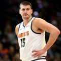 Nikola Jokić proigravao saigrače, Denver srušio Finiks u istorijskom meču Kevina Durenta