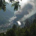 Lokalizovan požar u Priboju: Nema povređenih, vatrogasci i dalje na terenu (VIDEO)