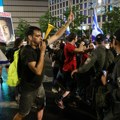 Sukob demonstranata i policije u Tel Avivu: Hiljade ljudi traže ostavku Netanjahua