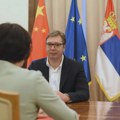 Vučić ispratio studente i srednjoškolce u Kinu