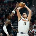 Jokić "vukao" Denver, ali je Simons doneo Portlandu pobedu