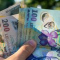 Komšijama valuta pala na istorijski minimum