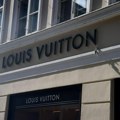 Luj viton juri malu porodičnu firmu: Tvrde da su izimitirali njihov logo! Da li stvarno liči ili su ipak preterali?