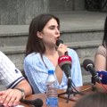 Studentkinja poručila kroz suze: "Fakultet je naš dom i kada ga neko napadne bojite se, ali ne ćutite"