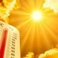 U zemlji snega i leda: Rekordno visoke temperature