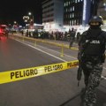 „Sagnite glavu“: Pucano na automobil predsednika države