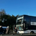 (Foto) lančani sudar u Beogradu: Razbijena šoferka na autobusu, pravi se gužva na moto-putu