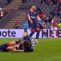 VIDEO Katastrofa Zvezde, Arnautović iznet sa terena u bolovima: Užasan start fudbalera Brage