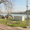 Zbog radova, metalna ograda duž šetališta od Brankovog mosta do parka Ušće - ko i šta gradi