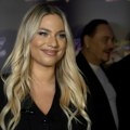 Zajedno od srednje škole, a krije se od javnosti: Ko je misteriozni biznismen, kome je Ksenija Knežević rodila ćerku?