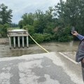 "Ovde su i šleperi špartali": Most na Zapadnoj Moravi srušio se u sekundi, saobraćaj bio zabranjen, ali to niko nije…