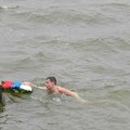 Jarkovci: Filip Lazić pobednik ovogodišnjeg plivanja za Časni krst