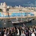 Desetine hiljada ljudi dočekale olimpijsku baklju u Marseju
