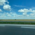 Zatvorena preticajna traka na putu ka Rumi